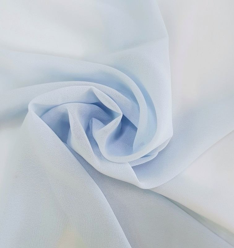 Бледно-голубой шифон Бледно-голубой шифон